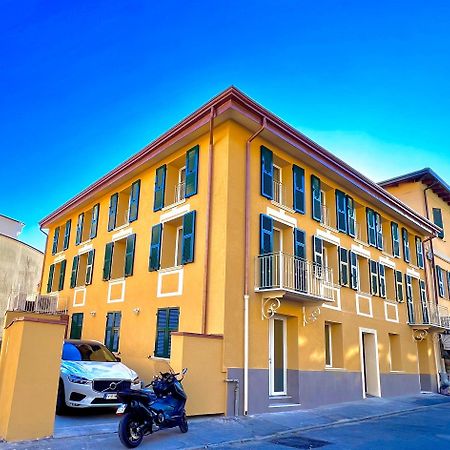 Cinque Terre Hub Suite Art ลาสเปเซีย ภายนอก รูปภาพ