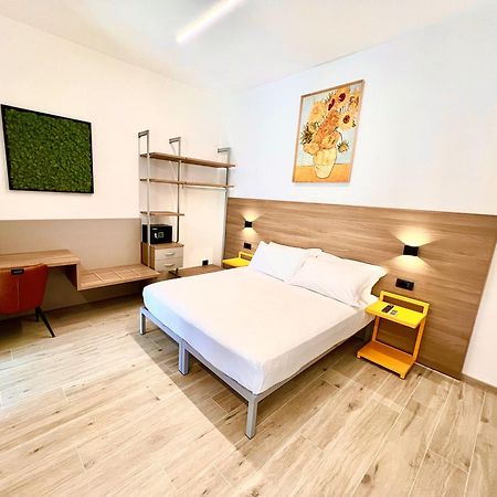 Cinque Terre Hub Suite Art ลาสเปเซีย ภายนอก รูปภาพ